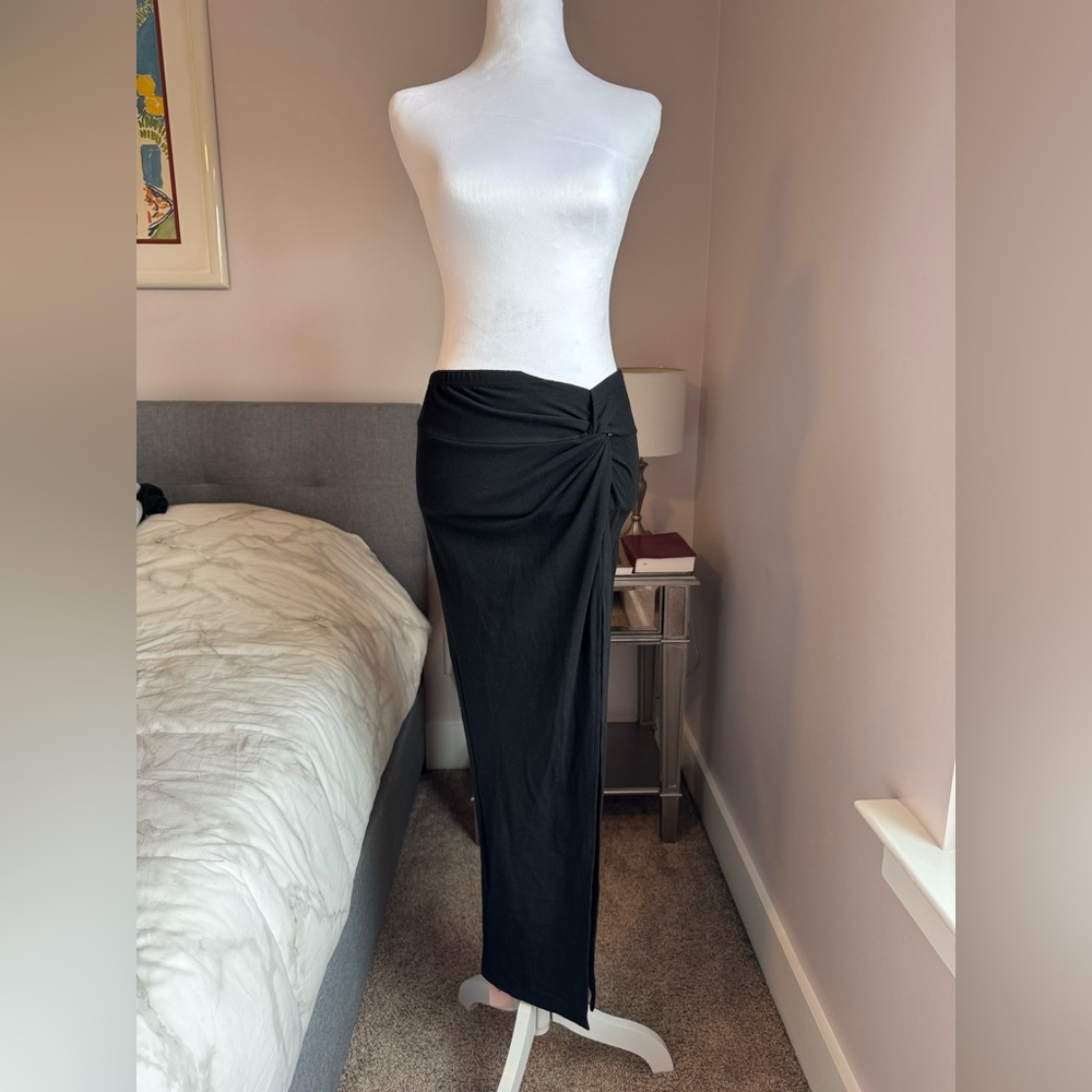 NWT Micas Long Black Ribbed Skirt with Slit Size S